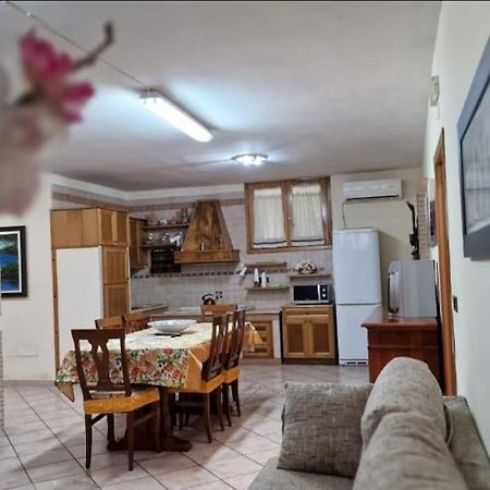 Casa Erre Apartment Lusciano Ngoại thất bức ảnh