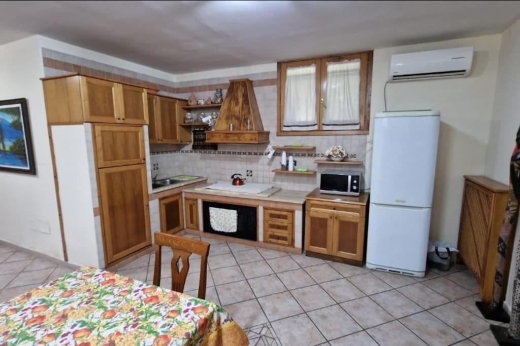 Casa Erre Apartment Lusciano Ngoại thất bức ảnh